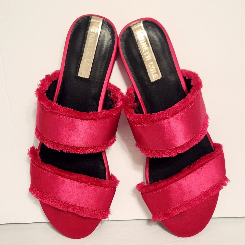 Kenneth Cole Women's Pink Slide Sandals
